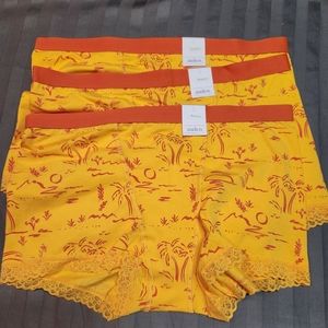 Auden Boyshort Panty Size Large